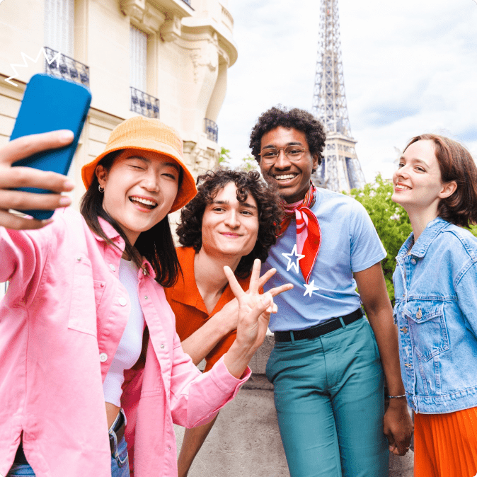 eiffel tower selfie